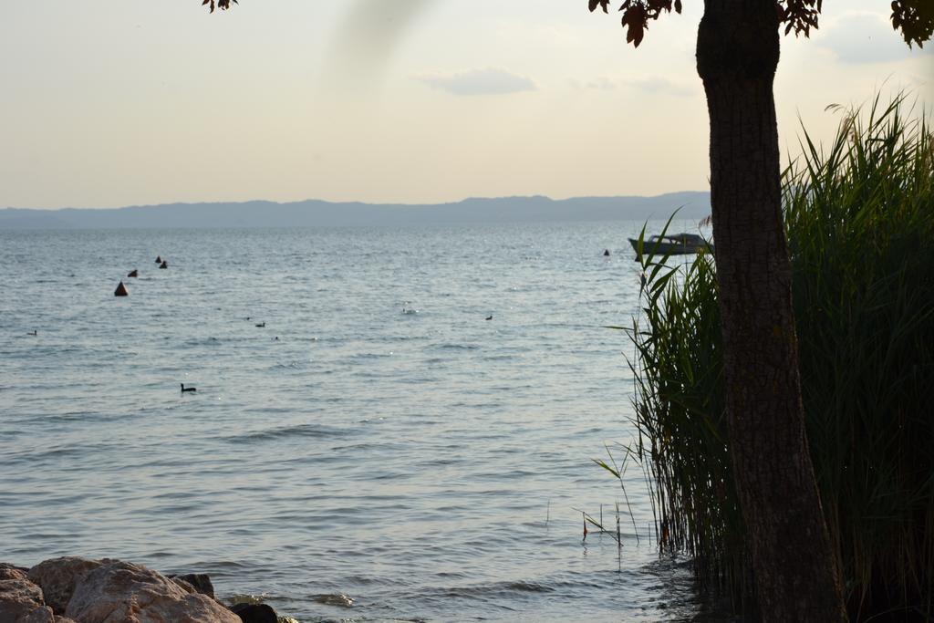 Locanda Le Palafitte Bardolino Oda fotoğraf